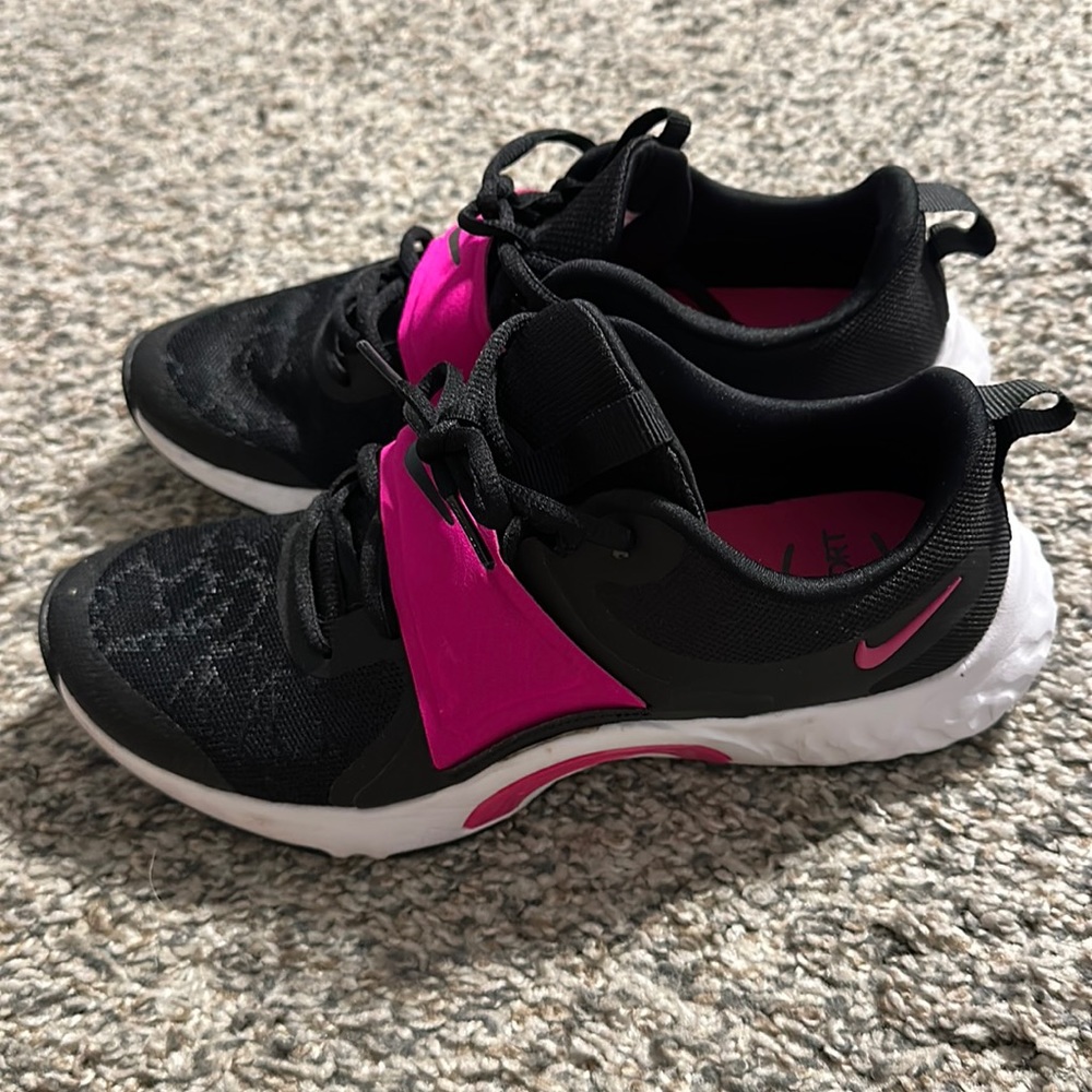 Nike shoes